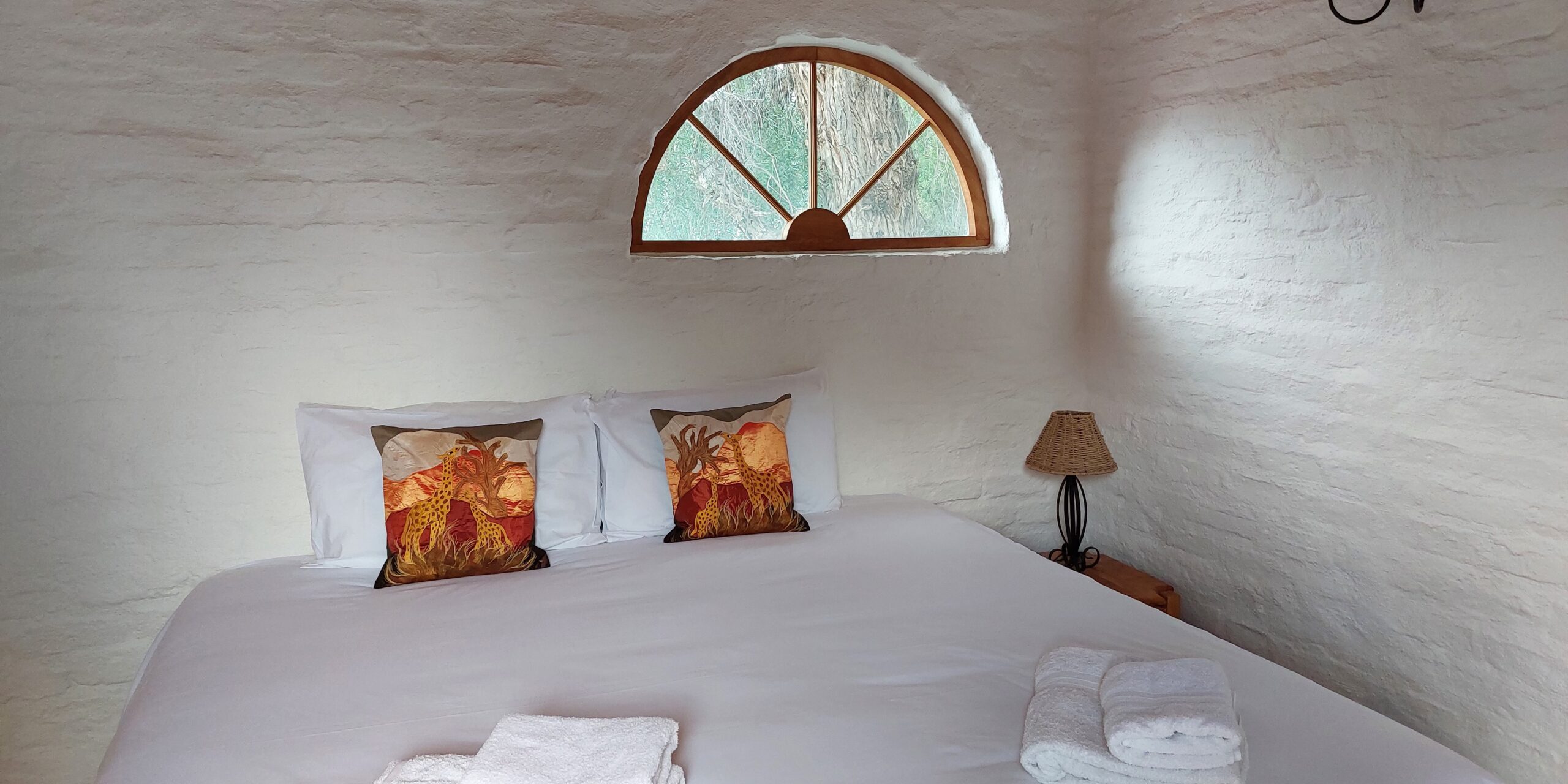 Main_Image,_The_Priory_Upstairs_Terrace_room,_with_king_Size_bed___1_